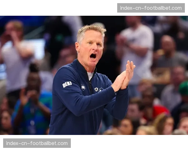 深度复盘：勇士末节崩盘负于国王，科尔的小阵容战术遭遇严峻挑战